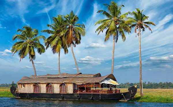 Best Selling Kerala Houseboat & Jungle Safari Tour Package